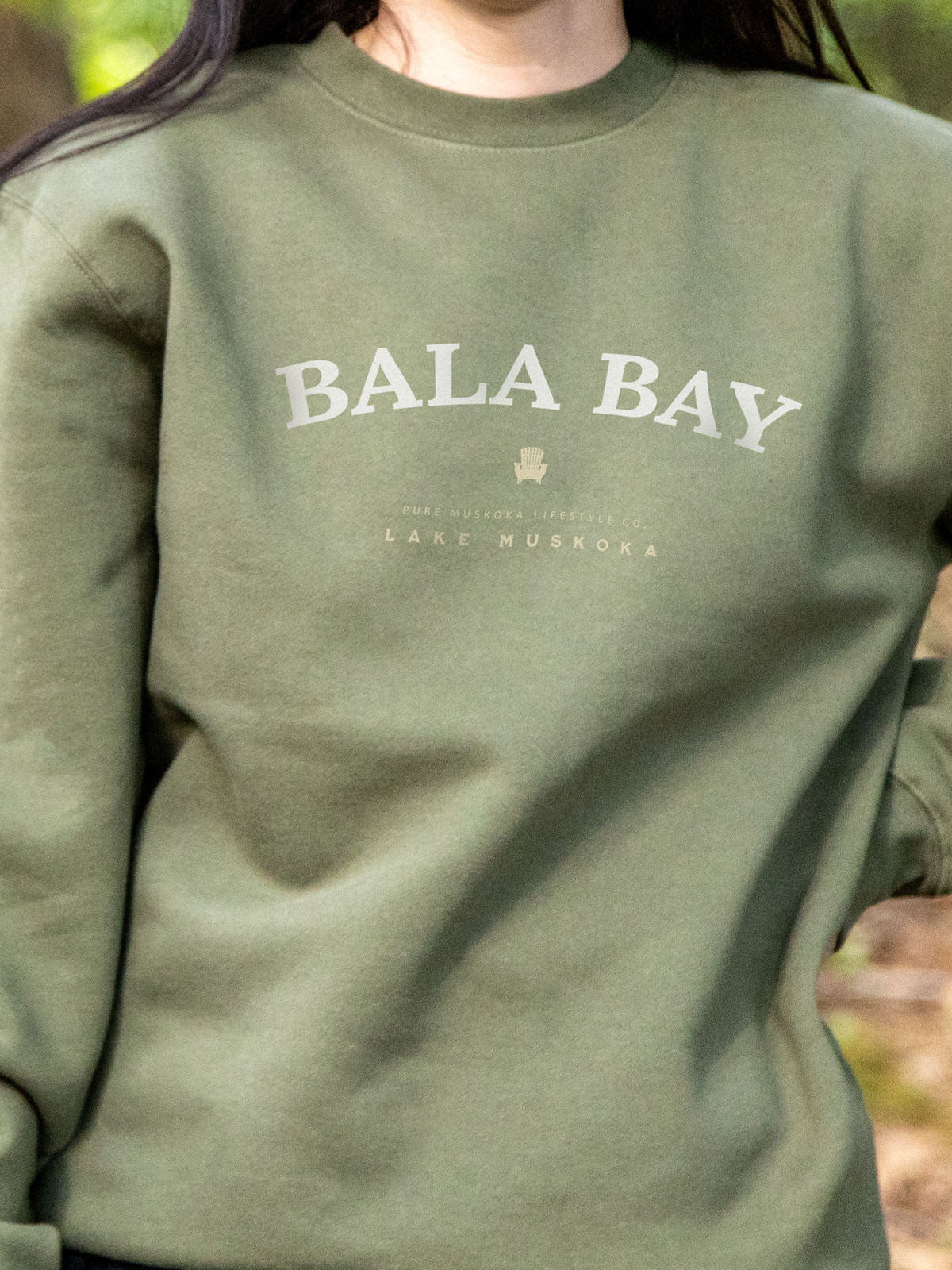 Bala Bay Crewneck - Army Green - Female  Model