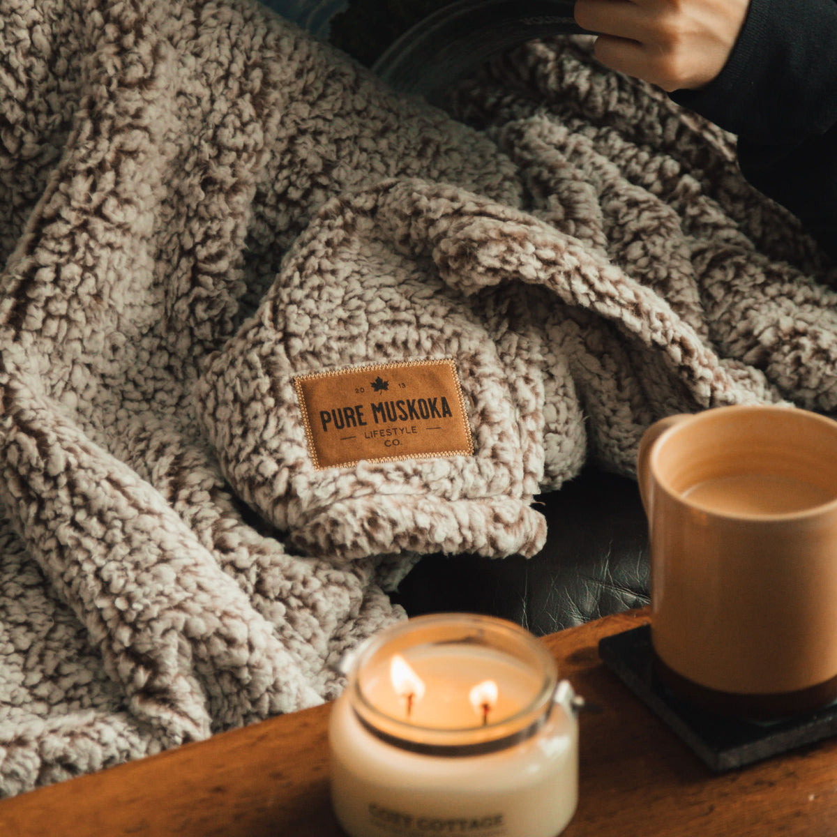 Soft & cozy berber blanket for cottage and home - Pure Muskoka