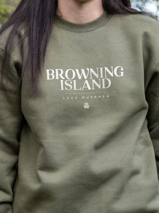 Browning Island Crewneck - Army Green - Female Model