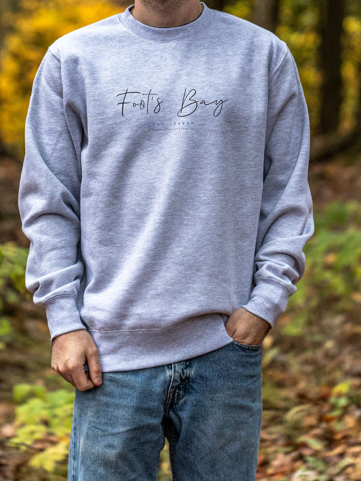 Foot's Bay Crewneck