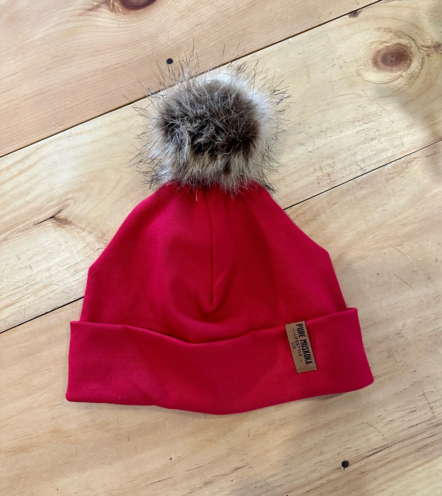 Pure Muskoka Lifestyle Toque With Pom (Red)